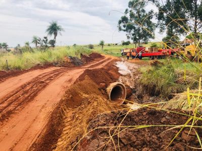 PREFEITURA SEGUE REALIZANDO TRABALHOS DE RECUPERAÇÃO DAS ESTRADAS RURAIS. PREFEITURA SEGUE REALIZANDO TRABALHOS DE RECUPERAÇÃO DAS ESTRADAS RURAIS.