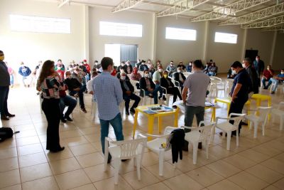 PREFEITA PATRICIA PARTICIPA DE REUNIÃO PARA INÍCIO DA PAVIMENTAÇÃO DA MS-386. PREFEITA PATRICIA PARTICIPA DE REUNIÃO PARA INÍCIO DA PAVIMENTAÇÃO DA MS-386.