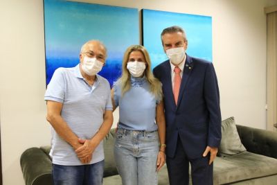 PRESIDENTE DA CÂMARA DOS DEPUTADOS DE MS RECEBEU DR° LÍDIO. PRESIDENTE DA CÂMARA DOS DEPUTADOS DE MS RECEBEU DR° LÍDIO.