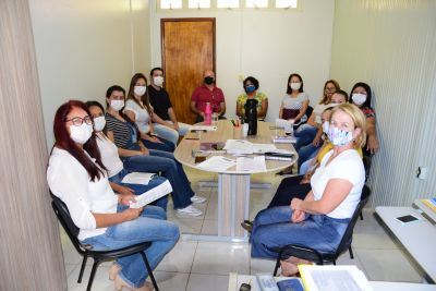 Reunião do Conselho Municipal de Assistência Social. Reunião do Conselho Municipal de Assistência Social.
