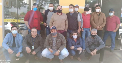 MOTORISTAS DA SAÚDE PARTICIPAM DE CURSO ESPECIALIZADO PARA ATUALIZAÇÃO. MOTORISTAS DA SAÚDE PARTICIPAM DE CURSO ESPECIALIZADO PARA ATUALIZAÇÃO.