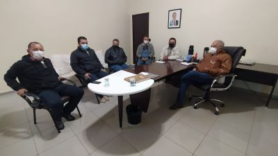 SUPLENTE DO SENADOR NELSINHO TRAD, “CHAGAS” VISITOU PREFEITO E VICE DE IGUATEMI. SUPLENTE DO SENADOR NELSINHO TRAD, “CHAGAS” VISITOU PREFEITO E VICE DE IGUATEMI.