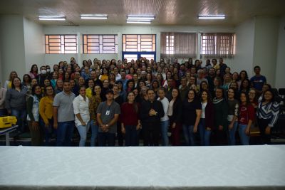 BEM-ESTAR E SAÚDE MENTAL FOI TEMA DE PALESTRA COM PROFISSIONAIS DA EDUCAÇÃO DE IGUATEMI. BEM-ESTAR E SAÚDE MENTAL FOI TEMA DE PALESTRA COM PROFISSIONAIS DA EDUCAÇÃO DE IGUATEMI.