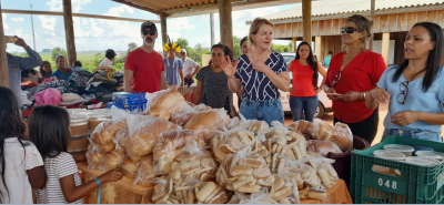 ASSISTÊNCIA SOCIAL E MEIO AMBIENTE REALIZARAM PALESTRA, DISTRIBUIÇÃO DE PRODUTOS-PAA E BAZAR SOLIDÁRIO NA PIELYTO KUÊ.
