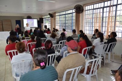 MULHERES ATENDIDAS PELOS PROGRAMAS SOCIAIS PARTICIPAM DE PALESTRA SOBRE FEMINICÍDIO. MULHERES ATENDIDAS PELOS PROGRAMAS SOCIAIS PARTICIPAM DE PALESTRA SOBRE FEMINICÍDIO.