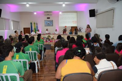 EVENTO NA CÂMARA MUNICIPAL EM ALUSÃO AO OUTUBRO ROSA CONTOU COM EXTENSA PROGRAMAÇÃO. EVENTO NA CÂMARA MUNICIPAL EM ALUSÃO AO OUTUBRO ROSA CONTOU COM EXTENSA PROGRAMAÇÃO.