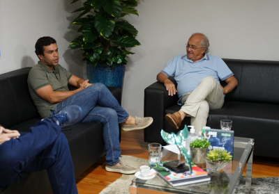 EM CAMPO GRANDE, PREFEITO LÍDIO GARANTE RECURSOS COM O DEPUTADO BETO PEREIRA E A SENADORA TERESA CRISTINA. EM CAMPO GRANDE, PREFEITO LÍDIO GARANTE RECURSOS COM O DEPUTADO BETO PEREIRA E A SENADORA TERESA CRISTINA.