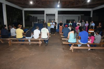 CONTEMPLADOS COM LOTES NO JARDIM DOS EUCALIPTOS III PARTICIPARAM DE REUNIÃO COM PREFEITO LÍDIO. CONTEMPLADOS COM LOTES NO JARDIM DOS EUCALIPTOS III PARTICIPARAM DE REUNIÃO COM PREFEITO LÍDIO.