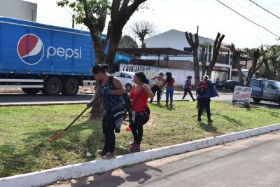 OBRAS EXECUTAM SERVIÇOS DE MANUTENÇÃO DAS VIAS PÚBLICAS NA AREA CENTRAL DO MUNICÍPIO OBRAS EXECUTAM SERVIÇOS DE MANUTENÇÃO DAS VIAS PÚBLICAS NA AREA CENTRAL DO MUNICÍPIO
