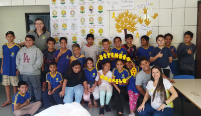 ALUNOS DAS SÉRIES INICIAIS PARTICIPAM DE ATIVIDADES RELATIVAS AO SETEMBRO AMARELO. ALUNOS DAS SÉRIES INICIAIS PARTICIPAM DE ATIVIDADES RELATIVAS AO SETEMBRO AMARELO.