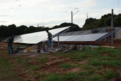 SISTEMA DE ENERGIA SOLAR BENEFICIARÁ OS ASSENTAMENTOS RANCHO LOMA, AUXILIADORA, COLORADO E SÃO LUIZ. SISTEMA DE ENERGIA SOLAR BENEFICIARÁ OS ASSENTAMENTOS RANCHO LOMA, AUXILIADORA, COLORADO E SÃO LUIZ.