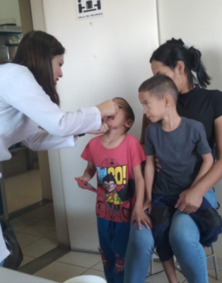 SECRETARIA DE SAÚDE REALIZA CAMPANHA DE VACINAÇÃO CONTRA POLIOMIELITE.