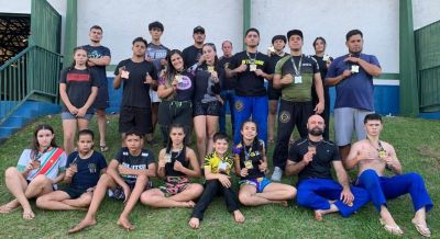 IGUATEMIENSES SÃO DESTAQUES EM COPA DE JIU-JITSU NA CIDADE PARANAENSE DE CASCAVEL, CONQUISTANDO VÁRIOS PÓDIOS. IGUATEMIENSES SÃO DESTAQUES EM COPA DE JIU-JITSU NA CIDADE PARANAENSE DE CASCAVEL, CONQUISTANDO VÁRIOS PÓDIOS.