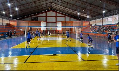 IGUATEMI SEDIOU A PRIMEIRA RODADA DA CHAVE-C, DO CONE SUL DE VOLEIBOL MASCULINO E FEMININO 2025.