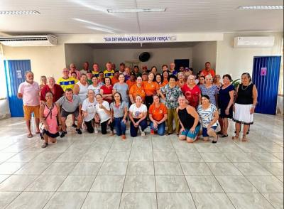 GRUPO DA MELHOR IDADE DE JUTÍ PARTICIPA DE TARDE DE JOGOS COM IDOSOS DE IGUATEMI. GRUPO DA MELHOR IDADE DE JUTÍ PARTICIPA DE TARDE DE JOGOS COM IDOSOS DE IGUATEMI.