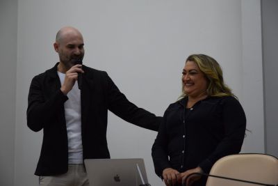 SUA VIDA É PRECIOSA” FOI O TEMA DE PALESTRA EM IGUATEMI DE PREVENÇÃO AO SUICÍDIO. SUA VIDA É PRECIOSA” FOI O TEMA DE PALESTRA EM IGUATEMI DE PREVENÇÃO AO SUICÍDIO.