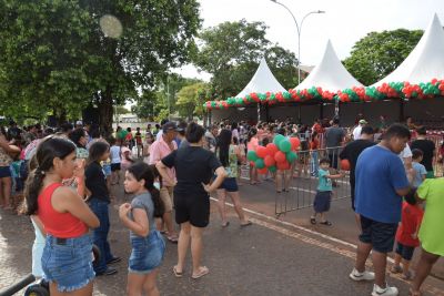 4 MIL BRINQUEDOS DISTRIBUÍDOS LEVAM ALEGRIA ÀS CRIANÇAS IGUATEMIENSES NA 5ª EDIÇÃO DO NATAL FELIZ.