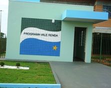 Governador entrega a sede do Vale Renda