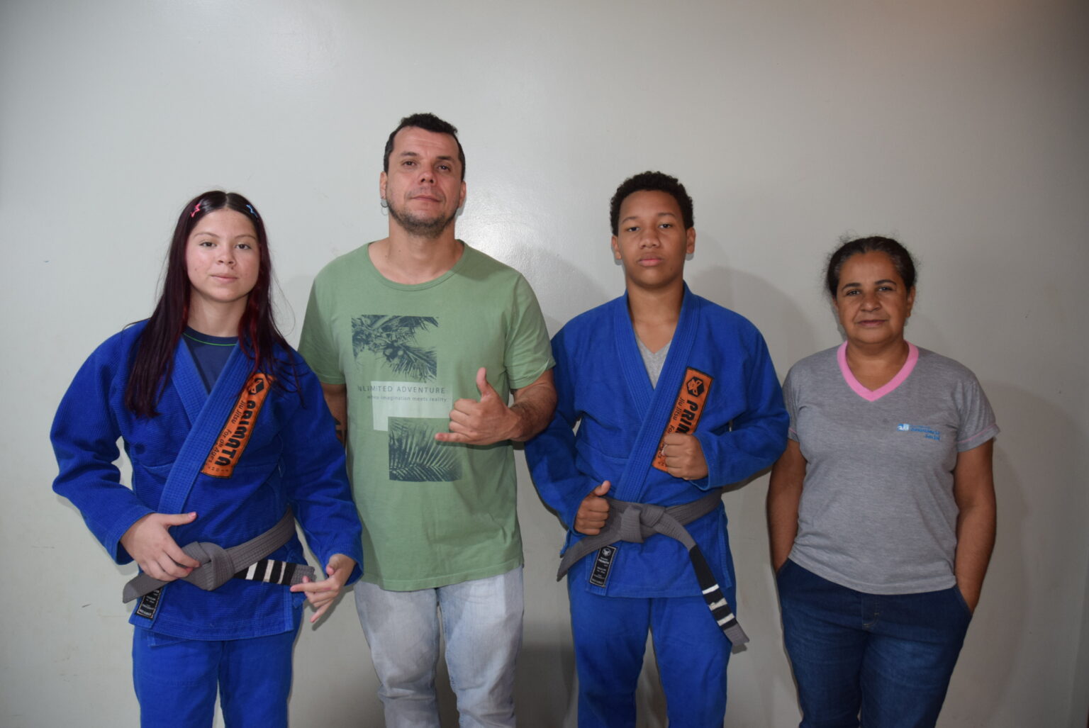 ATLETAS DO PROGRAMA NOVO OLHAR VÃO REPRESENTAR IGUATEMI NO CAMPEONATO BRASILEIRO DE JIU-JITSU EM CAMPO GRANDE -MS.
