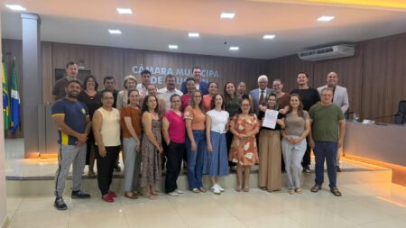 PROJETO DE LEI QUE TRATA SOBRE A POLÍTICA MUNICIPAL DE ALFABETIZAÇÃO FOI APROVADO PELA CÂMARA DE VEREADORES.